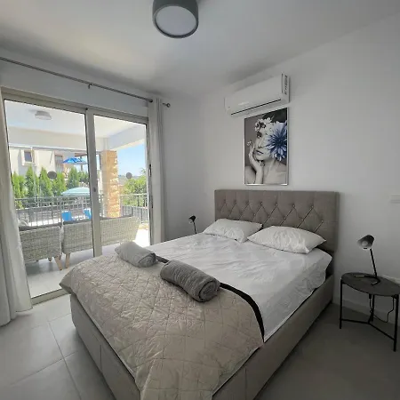 Marina Sea-view Private Pool