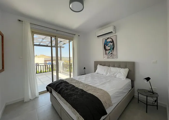 Marina Sea-view Private Pool * ペイヤ