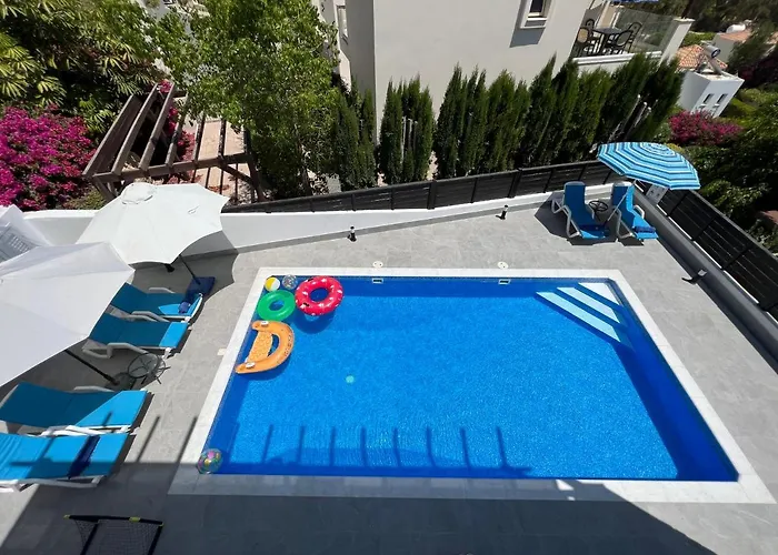 Marina Sea-view Private Pool ペイヤ