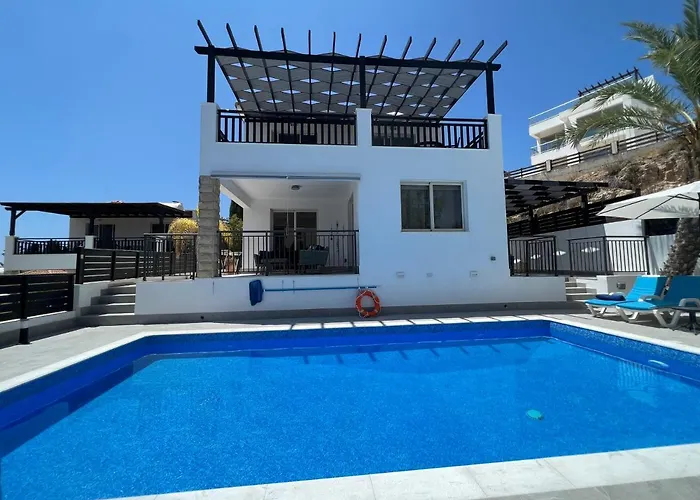 Marina Sea-view Private Pool Villa *