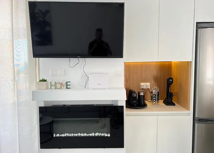 Marina Sea-view Private Pool Péjia