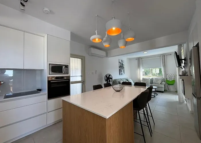 Marina Sea-view Private Pool *