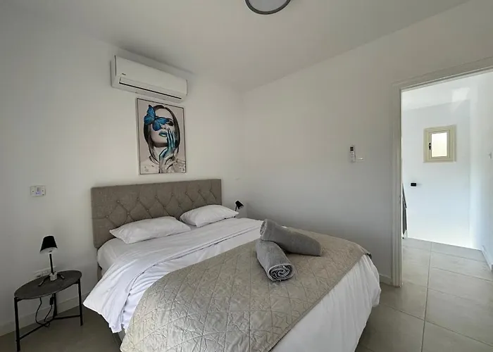 Marina Sea-view Private Pool ペイヤ