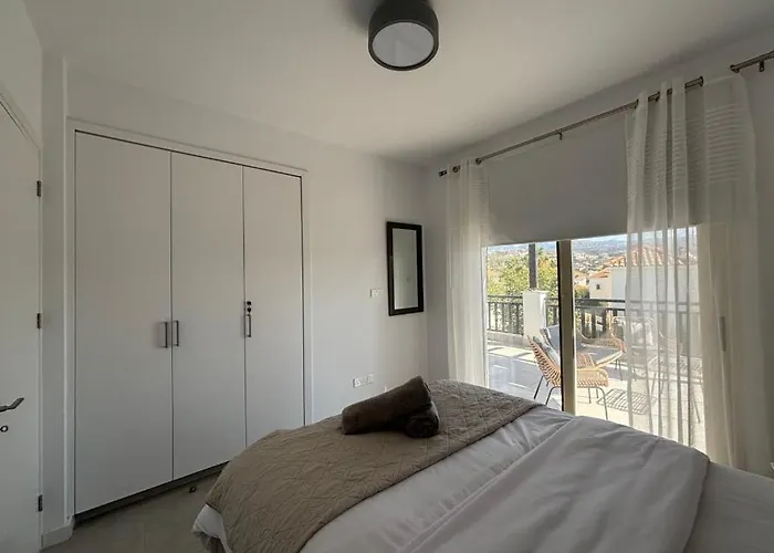 Marina Sea-view Private Pool Villa *